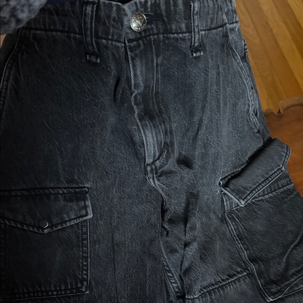 Women’s rag and bone size 27  Black Cargo Jeans - Classic Utility Style